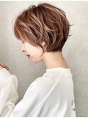 斜めバング グレージュカラー シルキーベージュ マッシュパーマ