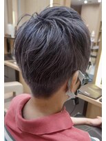 ユニックス イオンモール春日部店(UNIX) ブリーチグレイカラー×刈り上げ