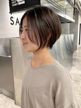 アルトル 池袋(altru) 大人かわいい透け感のあるショートボブ