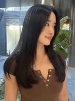 シティ(CITY) 韓国レイヤー ブルーブラックカラー×髪質改善トリートメント