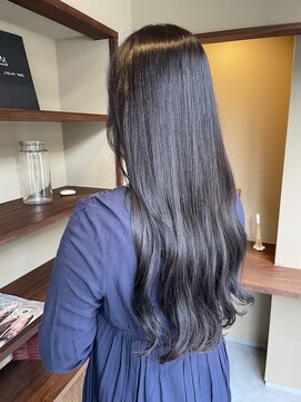 イニ(ini) 伊達 艶感ロング◎