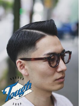 タフ バーバーショップ(TOUGH BARBER SHOP)の写真/【西鉄薬院駅徒歩5分◇平日21時迄営業】ハンサムかつ、インテリジェンスなハイブリッドスタイルを実現！