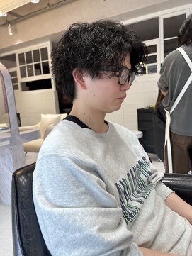 髪屋 紬 メンズ/メンズパーマ/メンズカット/波巻きパーマ