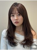 顔周りレイヤーカットくびれヘアミルクティーベージュカラー