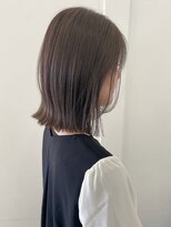 パル バイ ラベスト(Pal by lovest)&nbsp;イルミナ＊ミルクティーグレージュ×切りっぱなしボブ【movie】