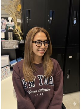 ホーミー(Homie) 細めハイライト×アッシュベージュ