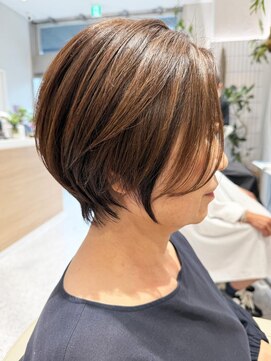 レジット 海老名(Legit) [Legit 海老名] 30代40代50代◎丸みショート小顔