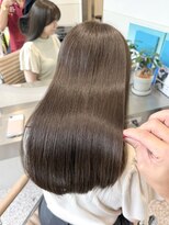 キュア 池袋(CURE)&nbsp;7トーン透明感ヘーゼルベージュ×髪質改善ストレート #135