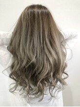 ヘアデザイン ルピナス(HAIR DESIGN Lupinus) 外国人風グレージュダブルカラー×ハイライト