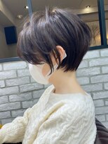 アヴァロン(AVALON)&nbsp;暗髪ショートボブ・ダークアッシュグレージュ流し前髪【BISA】