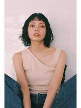 リヤン(Lien) オン眉ボブ