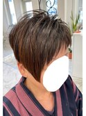 ショートヘア