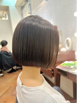 エルサフィロ ヨドヤバシ(el zafiro yodoyabashi) ナチュラルボブ×黒髪ボブ×大人ショートボブ 20代30代40代50代