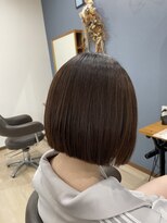 ルル 宇都宮(Loulou) 切りっぱなしボブ