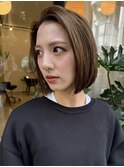 #切りっぱなしボブ #前下りボブ #顔周りレイヤー #小顔カット