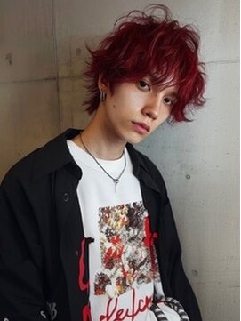ネハス 栄(nehus.) MEN’S HAIR/サーフカール/刈り上げセンターパート/ブリーチ
