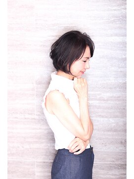 ステラ(STeLLa) 【京橋 白髪染め】シルエットが綺麗に見える前下がりボブ★近藤