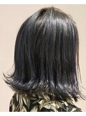 切りっぱなしボブ×ダークブルーアッシュ