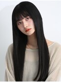 黒髪ロング×ぱつっと前髪