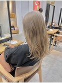 【mee.】ヤジマ　ミルクティーブロンド　ブリーチ