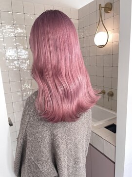 フウ(fuh) 【iam】ピンクヘア