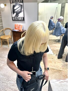 ヲタク(wotaku.) ブロンドカラーハイトーンダブルカラーブリーチケアブリーチ前髪