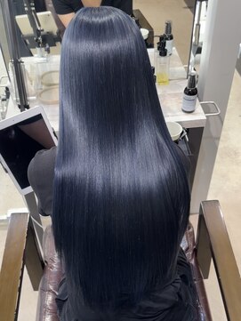 ロイス 神宮前(ROIS) ミルクティーベージュ/ダブルカラー/ケアブリーチ/ハイトーン