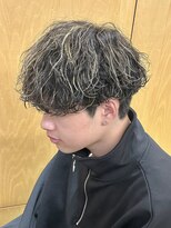 ニアウ 伊勢崎連取店(Niau)&nbsp;波巻きスパイラルパーマツイストスパイラルパーマシャドウパーマ