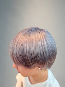 アン ブリーチ(UN BLEACH) シルバーグレー×髪質改善トリートメント【高木】