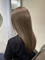 ロエ(loe) 全頭ブリーチ履歴アリでも!繊細ハイライトで艶髪