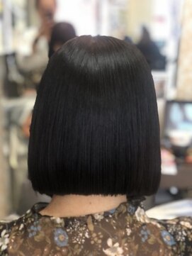 クアトロ 小山店(QUATRO) 前下がりボブ