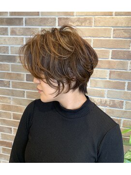 デルタ(Delta) ハンサムショート×前下がり