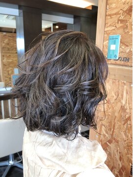 アド ヘア プレイス(adon hair place) ゆるふわボブパーマ×アッシュハイライト