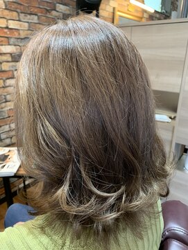 サミュゼ(s'amuser) ミルクティーベージュ