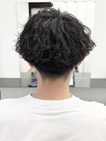 ココ 本八幡(KOKO)&nbsp;波巻きツイストスパイラルフェザーパーマ刈り上げセンターパート