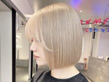 より色素を薄く、透明感を追求した【ホワイトミルクティー】