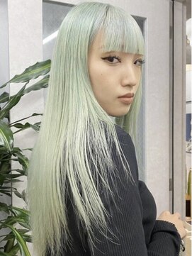 ジーナ(XENA) ケアブリーチ×ハイトーンカラー×ペールグリーン(渋谷)
