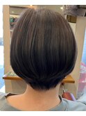 ショートボブ