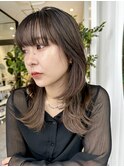 【MOMONE】レイヤーカット/ハイレイヤー/セミロンググレージュ