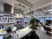 アンティコ(antico)の雰囲気（明るい店内でお待ちしております！）