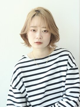 オーロ 武庫之荘店(ORO) 外ハネくびれヘア