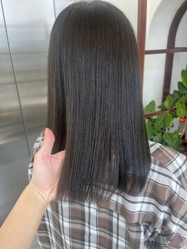 ソピ バイ インビテーション(sopi by invitation) オリーブグレージュ / 髪質改善カラー