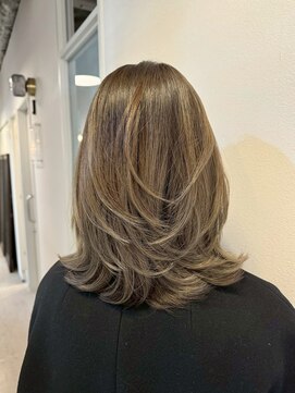 ムード(MOOD,) 暗めカラー/グランマッシュ[レイヤーカット/髪質改善/銀座]