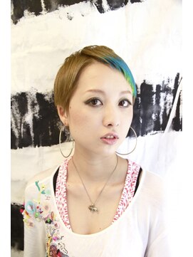 ヨッカ(YOCCA) ピタっとタイトなツィッギー風ショート★