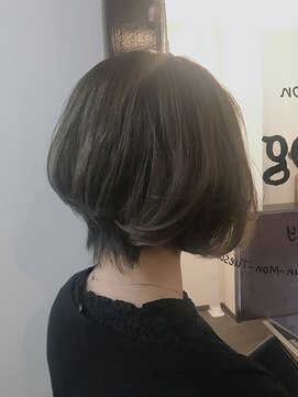 アゴーグ(agog) 【外国人風】ハイライト+グラデーションカラー×グレージュ