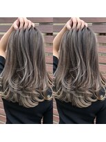 トルネード(TORNADO)&nbsp;ハイライトバレイヤージュエアータッチインナーカラー