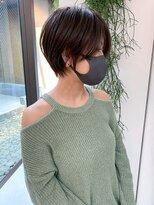 ミィ 表参道(mee.)&nbsp;【mee.】ハセガワヒトシ大人ショート　ハイライト　グレージュ