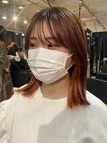 アクアオモテサンドウ(ACQUA omotesando)&nbsp;△ブリーチありインナーカラーオレンジ外ハネロブヘアミディアム