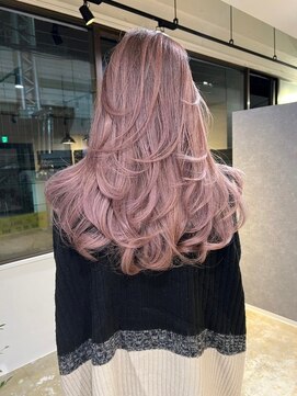 メリー オオサカ(Merly Osaka) くすみラベピンクなバレイヤージュ_外国人風レイヤースタイル_