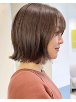 ローネス ギンザ(LONESS ginza)&nbsp;結べるボブレイヤーボブミルクティーベージュ外ハネボブ